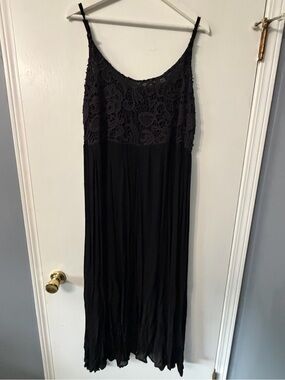 Michel Studio Black Lace-Top Maxi Dress
